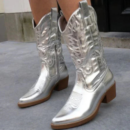 Cowboy Boots for Women with Elegant Western Style and a Modern Twist